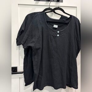 Oh My Gauze! Black Short Sleeve Womens Top set of 2